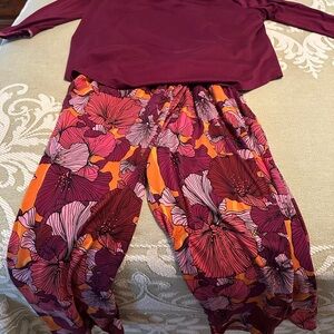 Floral Women's Pants in Burgundy and Orange